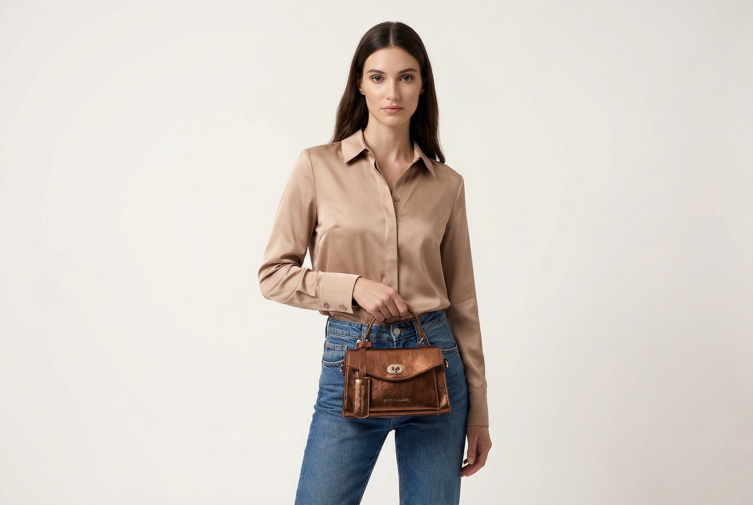 Bolsa Metallic Luxe Bronze Vista 7