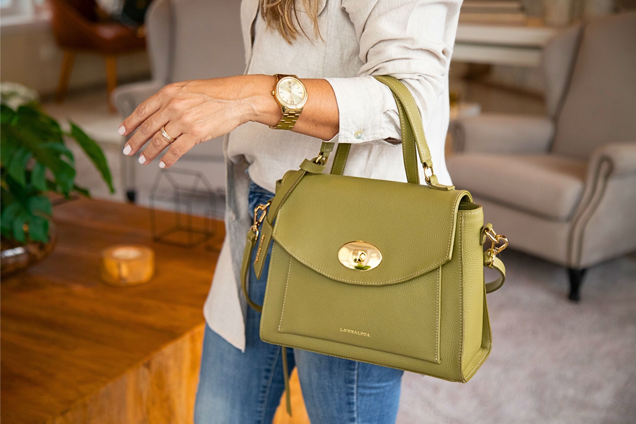 Bolsa Classic Essence Ólio Vista 6