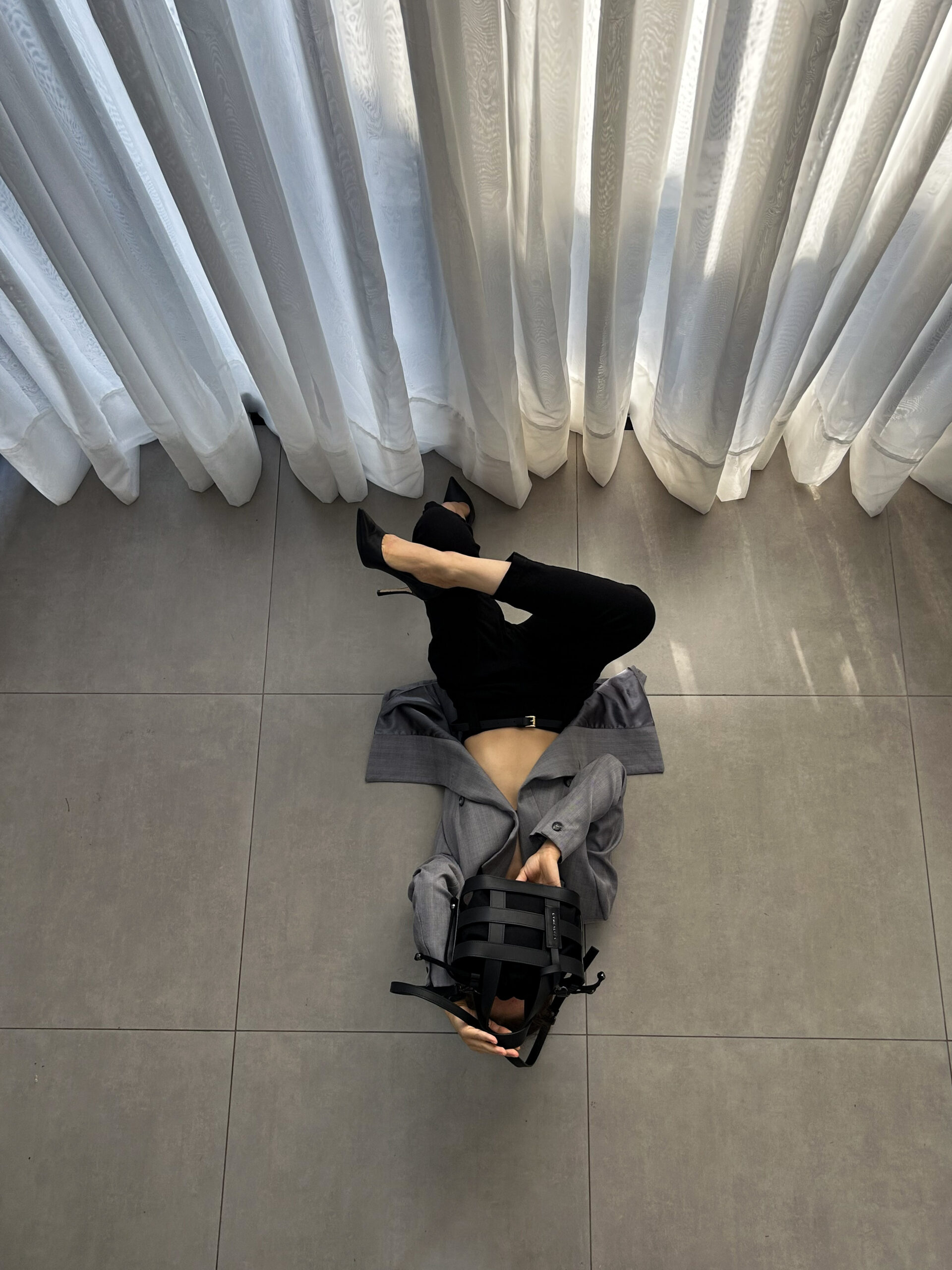 Bolsa La Cesta Preta Vista 6