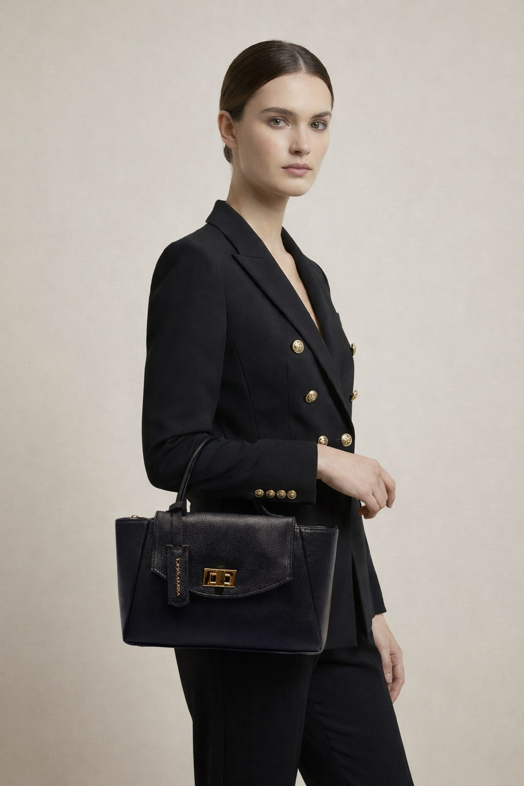 Bolsa Aura Preta Vista 4